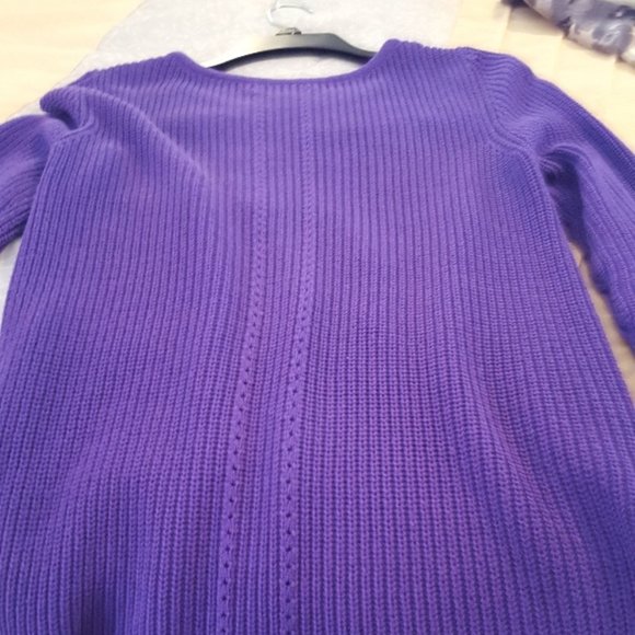 women's sweater - Picture 4 of 4